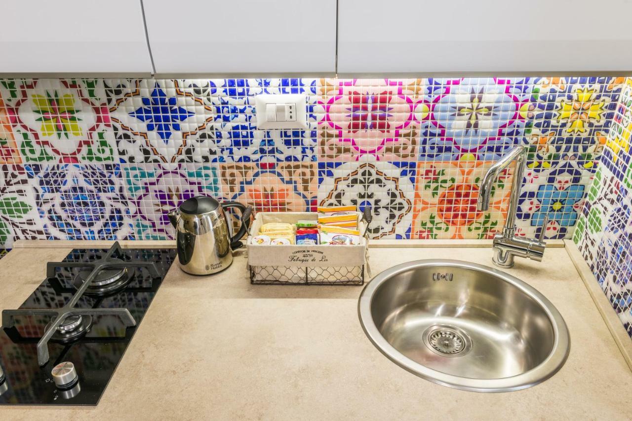 San Nicola Old Town Apartment CasatuaБарі Екстер'єр фото