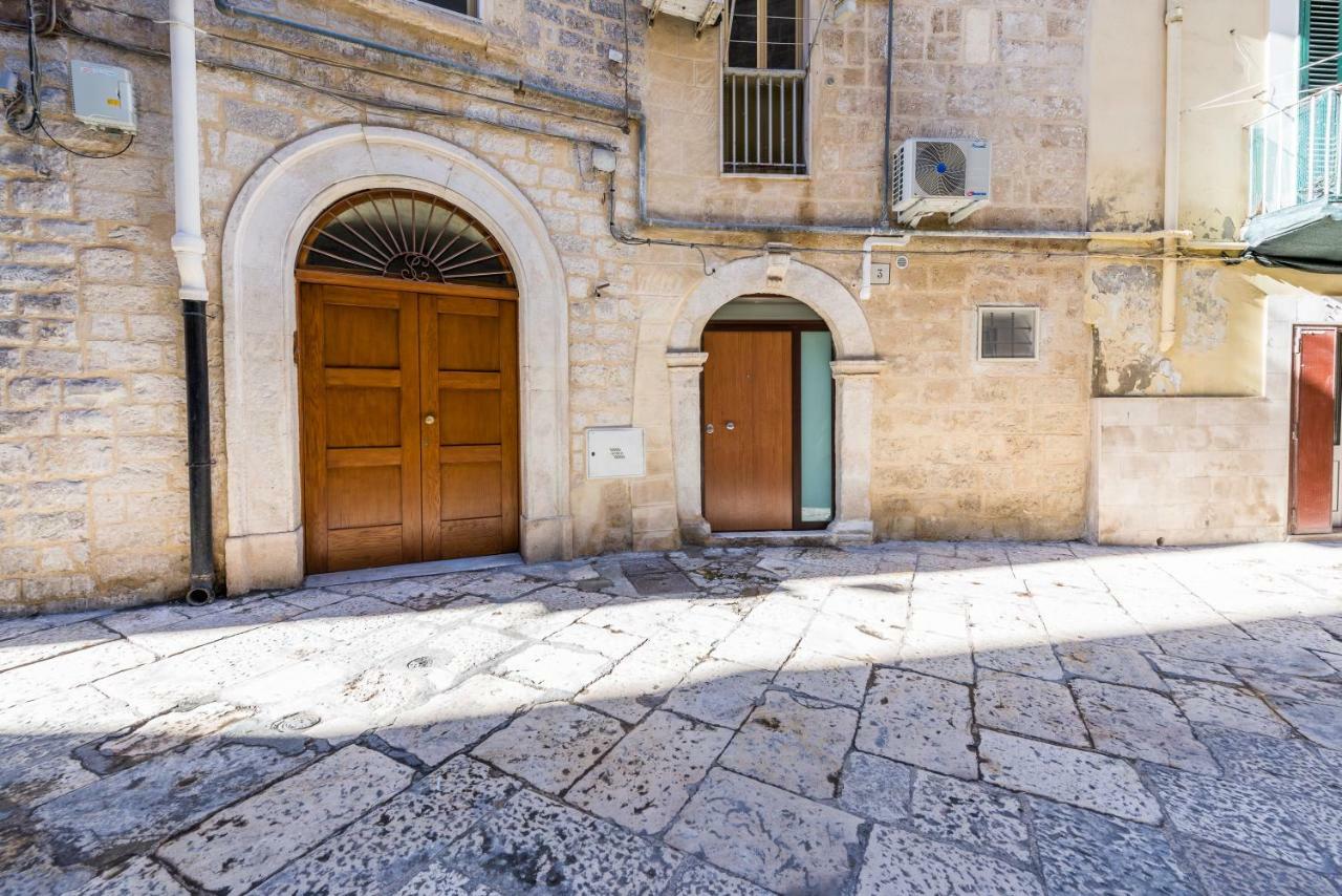 San Nicola Old Town Apartment CasatuaБарі Екстер'єр фото